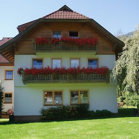 Appartement Pension Grasser Bad Kleinkirchheim Dış mekan fotoğraf