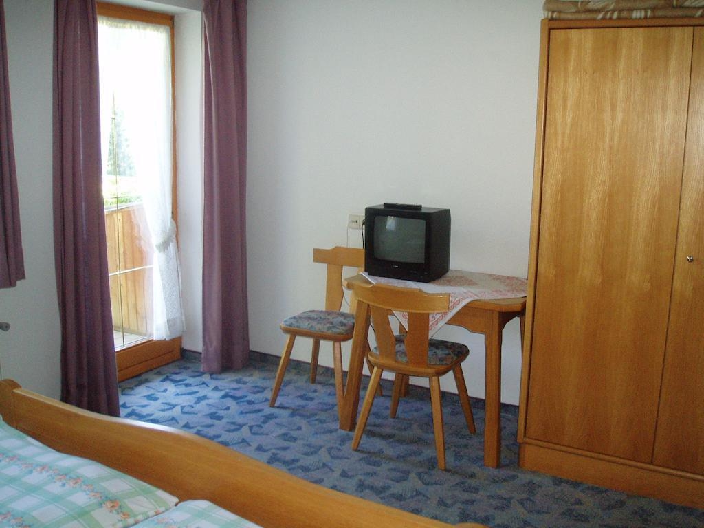 Appartement Pension Grasser Bad Kleinkirchheim Oda fotoğraf